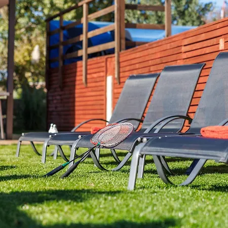 Nyaraló Verimar By Interhome Ledenice