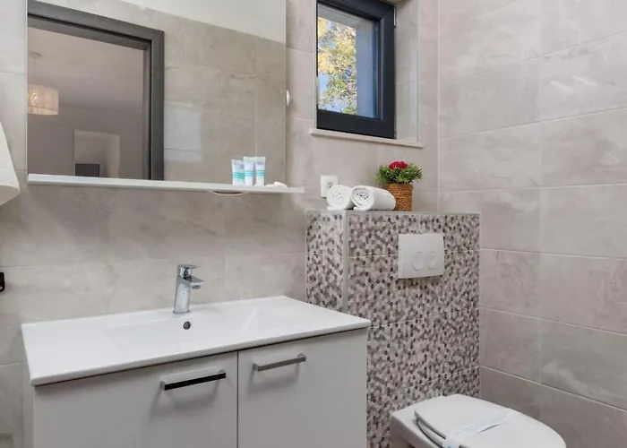 Сasa de vacaciones Verimar By Interhome Ledenice